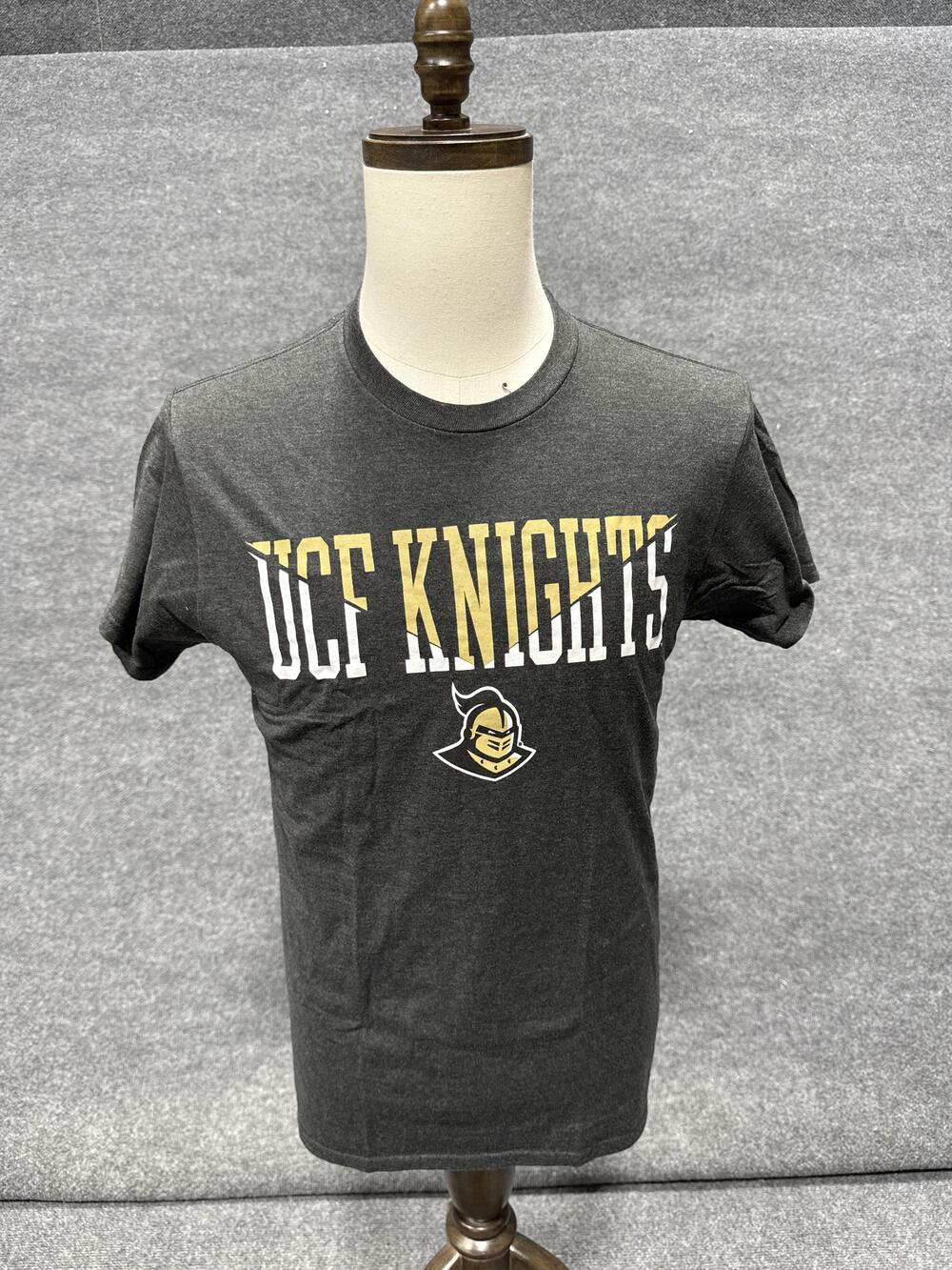UCF Knights Shirt Boys Large Gray NCAA Basketball Knights Apparel Graphic Tee